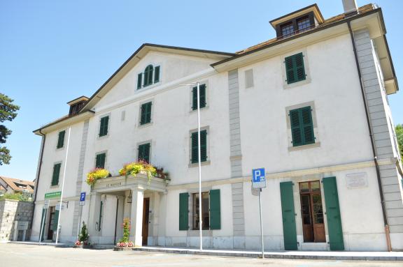 Façade du Centre culturel du Manoir