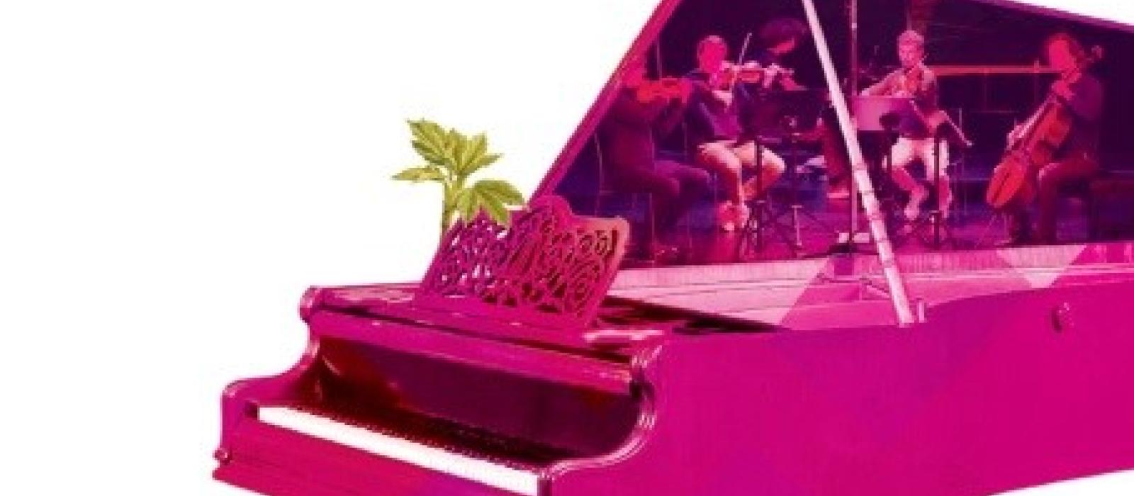 illustration d'un piano à queue rose avec une photo de musiciens sur l'intérieur du couvercle entrouvert
